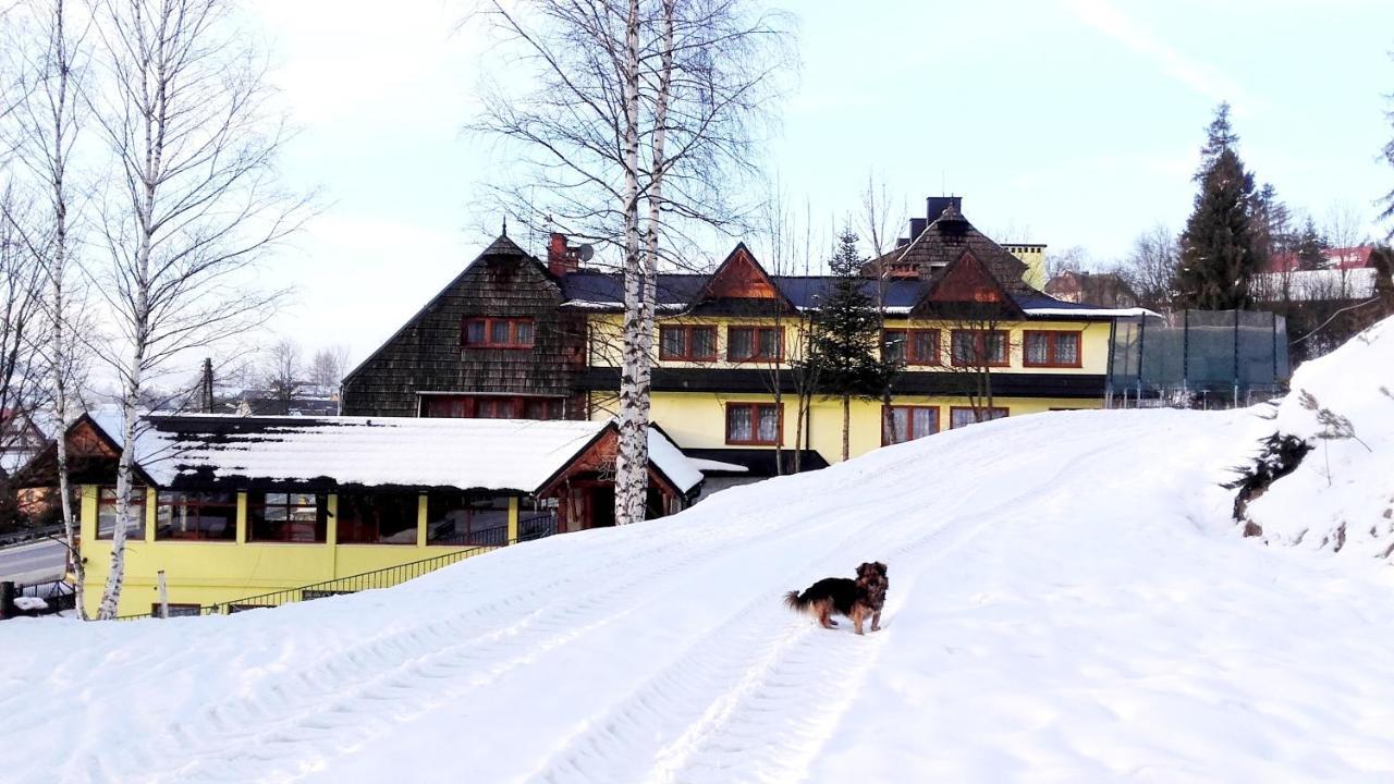 Ukazika Hotel Orawka Eksteriør billede