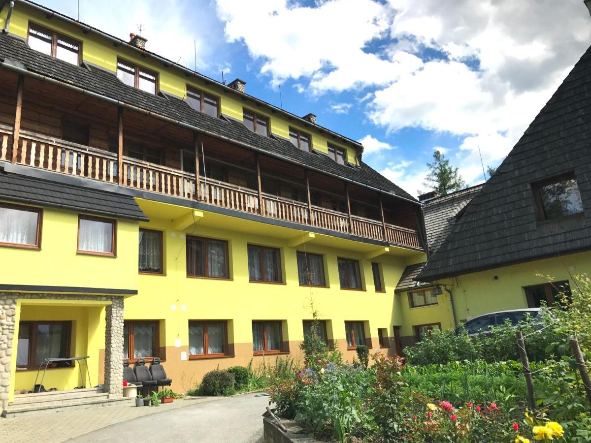 Ukazika Hotel Orawka Eksteriør billede