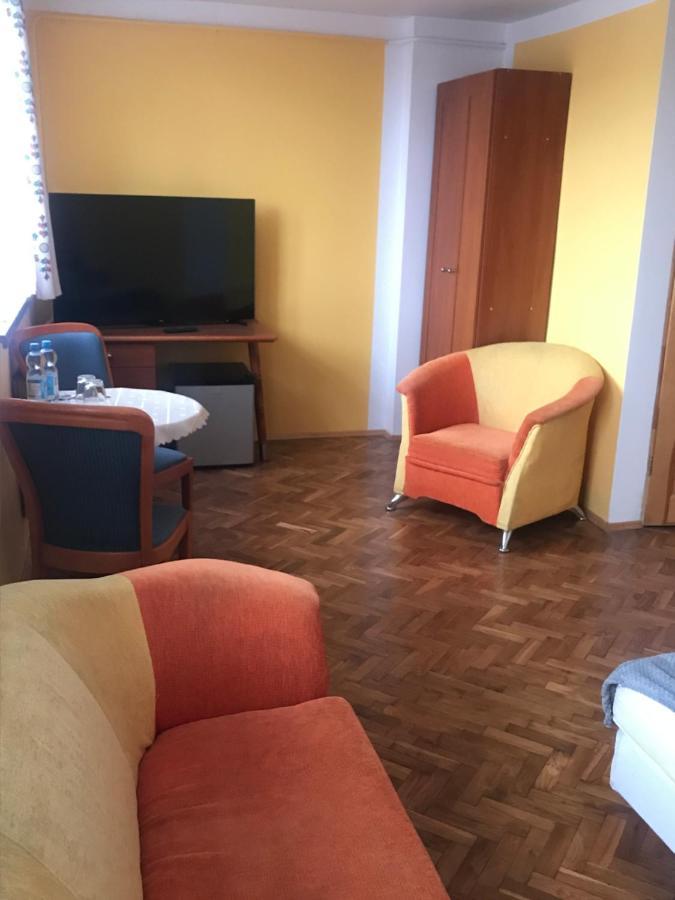 Ukazika Hotel Orawka Eksteriør billede